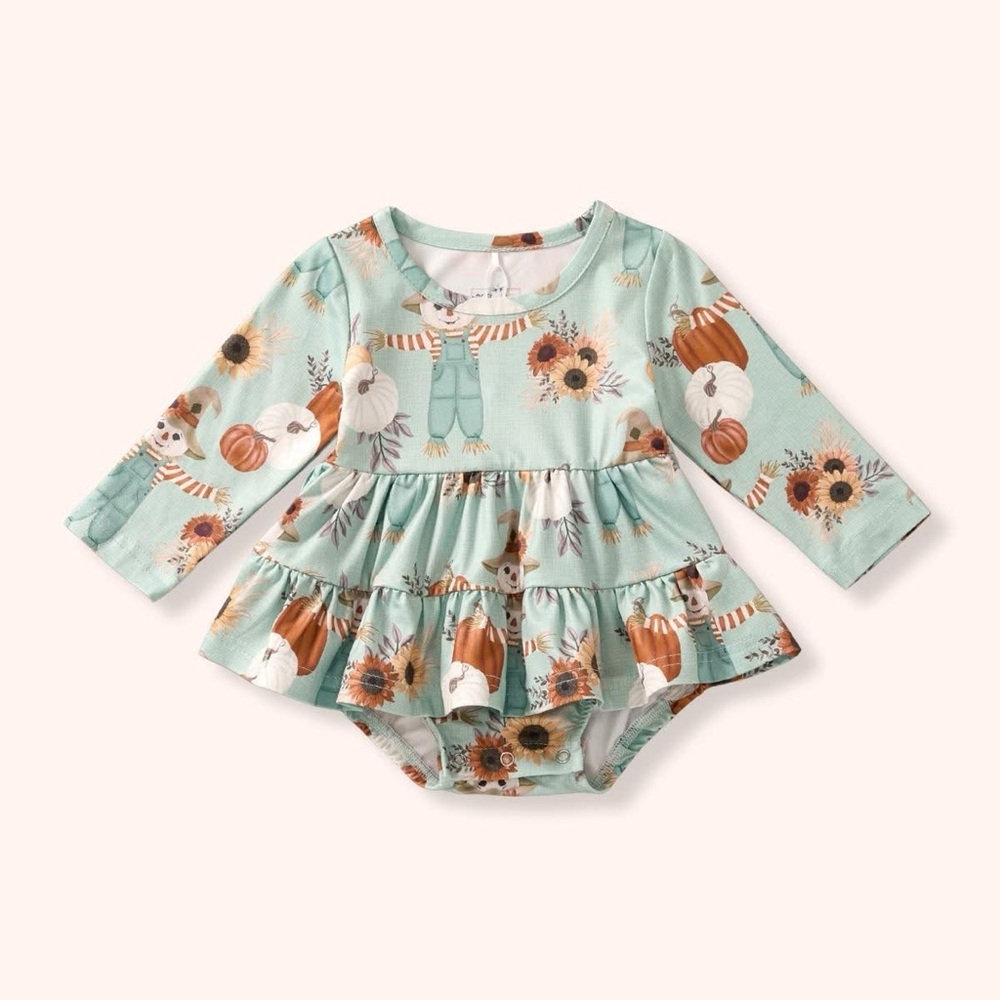 Charming Kids Bodysuit with Floral and Scarecrow Design